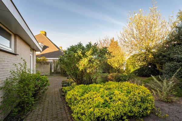 Medium property photo - Faunaberg 34, 4708 CC Roosendaal